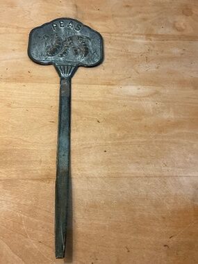 Vintage Metal Garden Stake Peas
